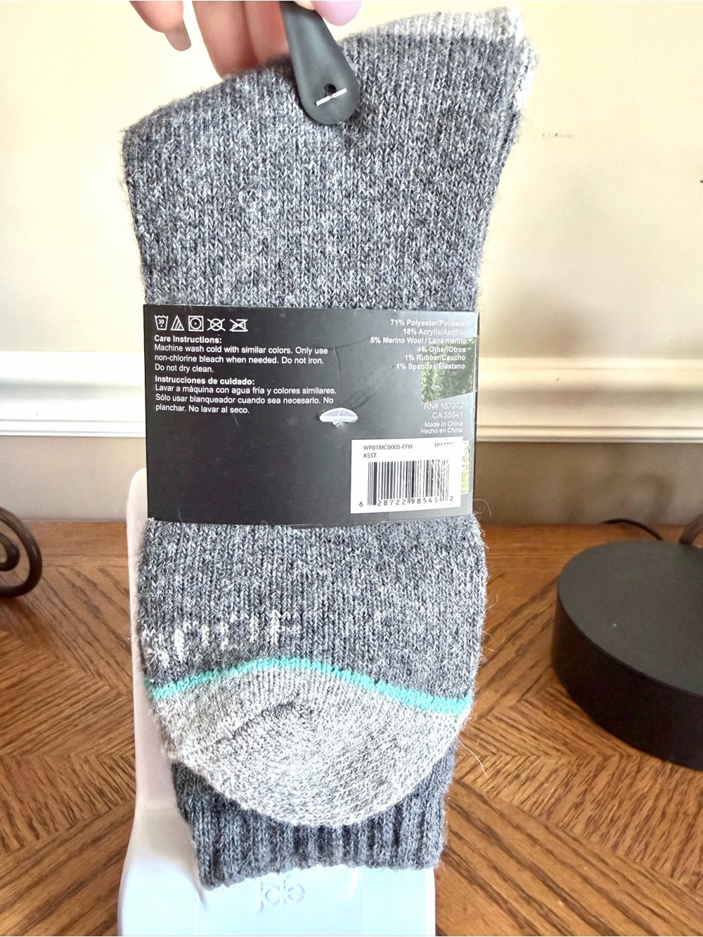 Wear proof NWT Men’s Grey Merino Blend Crew Socks with Teal Stripe - Size 10-13 - Picture 4 of 7